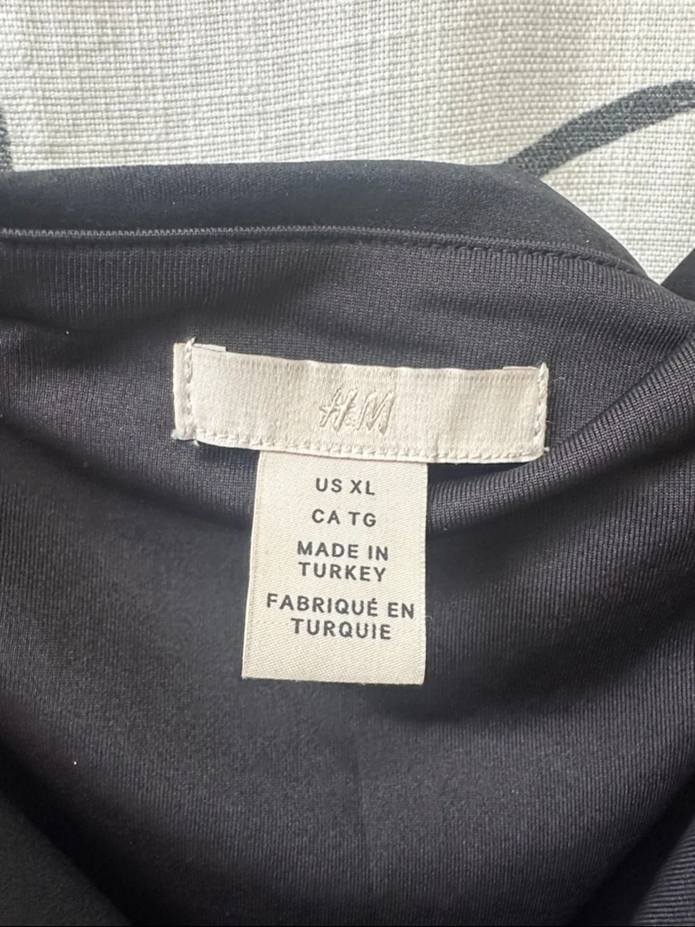 H&M Black Draped Puff-Sleeve Blouse - Picture 2 of 4